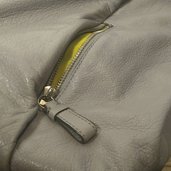 Coach - Picture 9 of 9